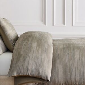 NWT West Elm Silky TENCEL Striated Duvet Cover - Full/Queen